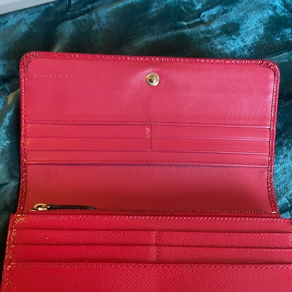 {Burberry} BURBERRY LONDON PATENT LEATHER LONG WALLET in Red - Picture 4 of 14